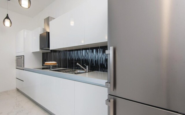 Awesome Home in Sreser with Hot Tub, WiFi & 4 Bedrooms