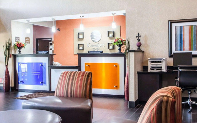 Comfort Inn Lees Summit @ Hwy 50 & Hwy 291