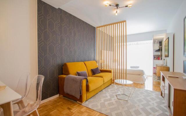 Ud Apartments - Atocha Stylish with Pool