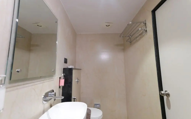 Hotel Sarc Inn
