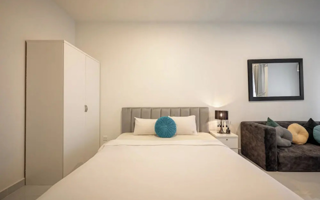 SOHO Premier Residence