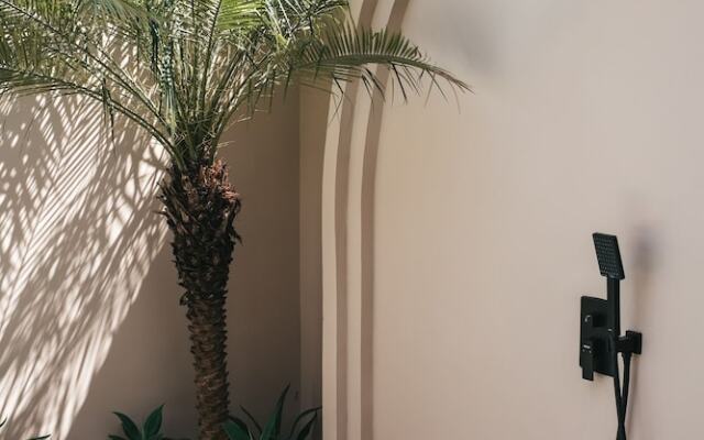 Limón & Cello Villa