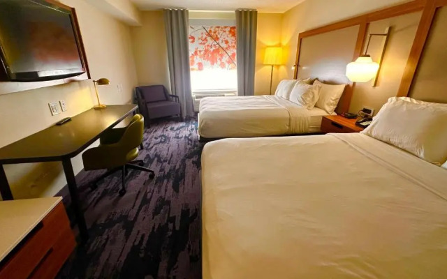 Newmarket Hotel & Suites