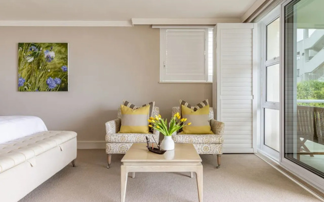 Bantry Place - Luxury Apartment