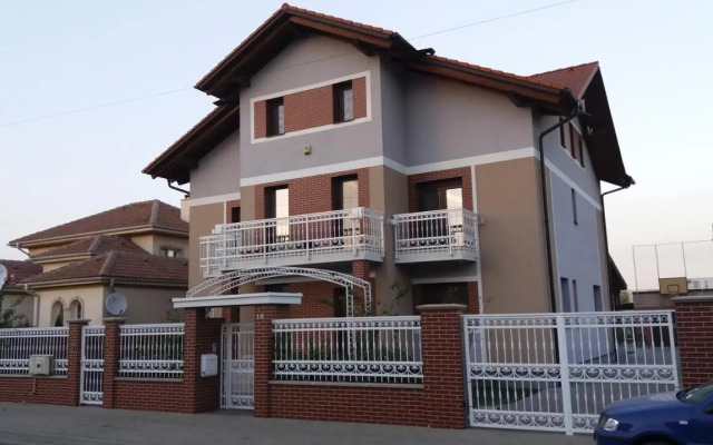 Single Suite Apartment