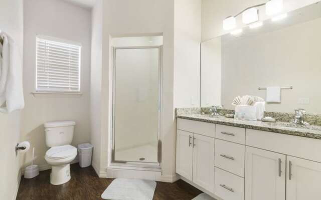 Villa Natalia - Lucaya Village