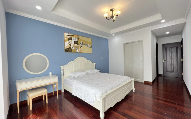 Vinhomes Royal City