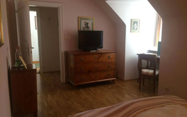 Der Schlosswirt zu Anif - Biedermeier-Hotel und Restaurant