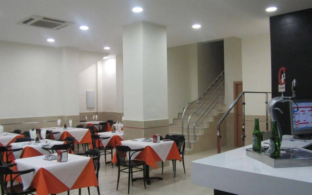 Hostal La Campana