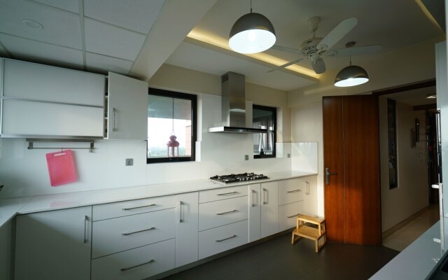 OYO 14551 Home 2BHK Sherly's Casa Grande