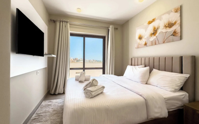 Xuru Stays I Posh & Eclectic 4 BDR Villa @ Fanadir Bay