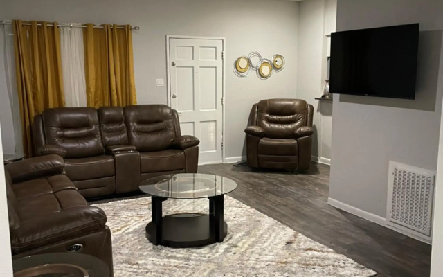 Luxurious Apartment in Katy