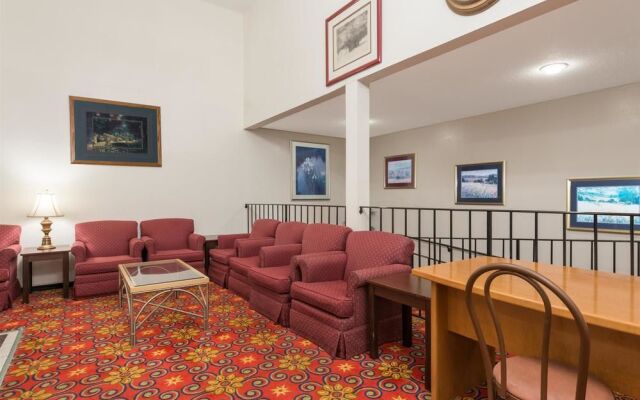 Super 8 Bridgeton/Arpt/St Louis Area