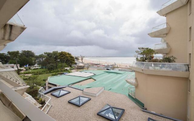 Studio vue mer, avec grande terrasse