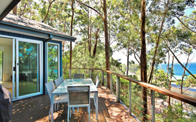 Aqua Pure at Hyams Beach 4pm Check Out Sundays