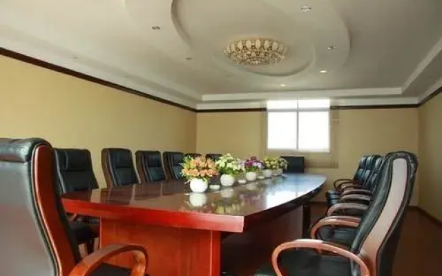 Mile Sea View Villa Hotel