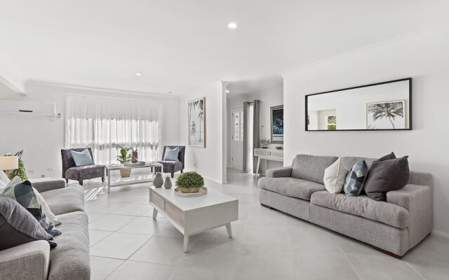 Rocky Point Road, Fingal Retreat, 01, 138