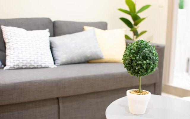 Plenty Apartments -Ares