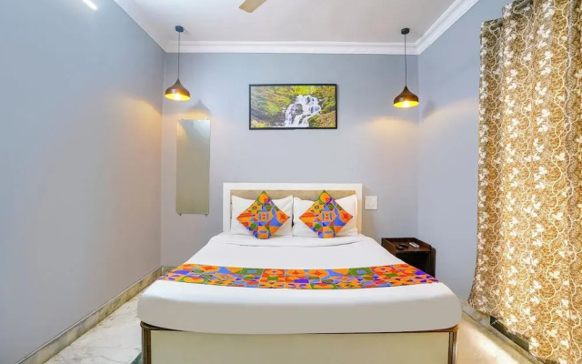 Fabhotel Galaxy Grand