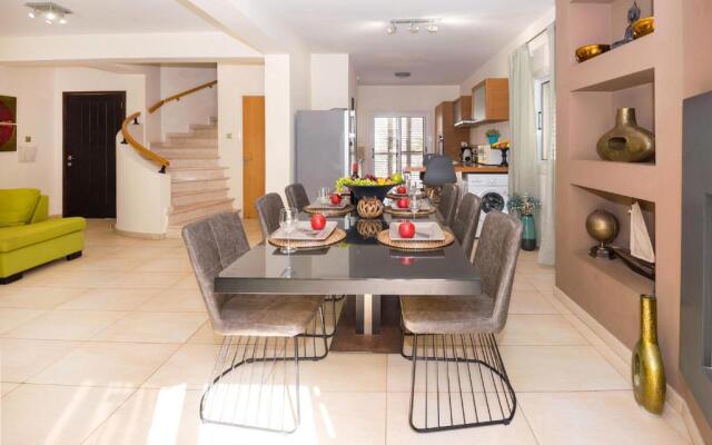 Villa Emily