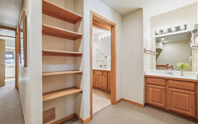 Cedars 24 3 Bedroom Duplex