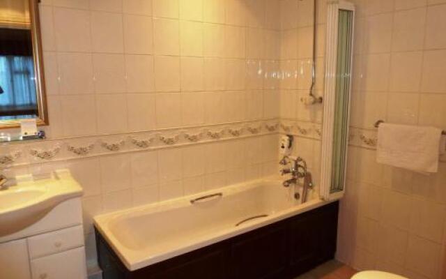 Best Western Consort Hotel