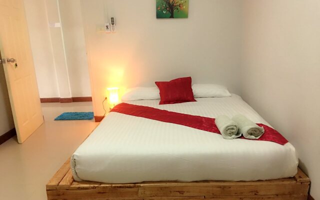 Green Leaf Guest House