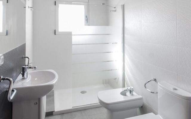 LLEBEIG 2 - Apartment with sea views in OLIVA. Free WiFi