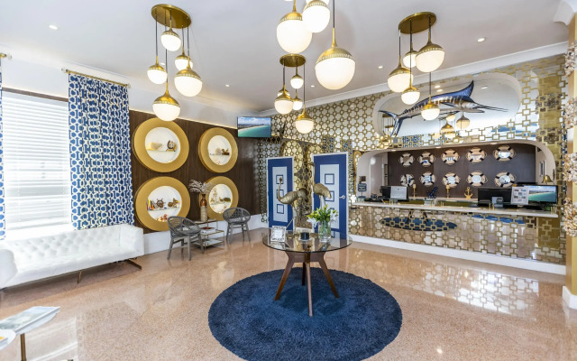Oceanside Hotel and Suites