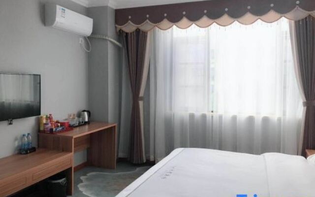 Xiaogan Education Hotel