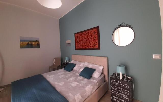 Noto Suite 213
