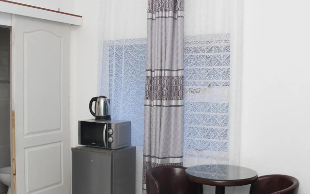 The White House Lodge