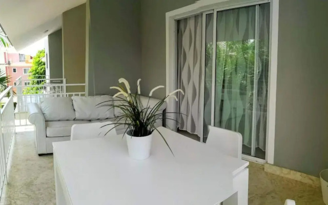 TrueCost Caribbean Paradise