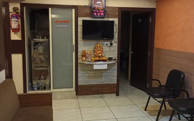 Hotel Shree Krishna Palace Naroda rd
