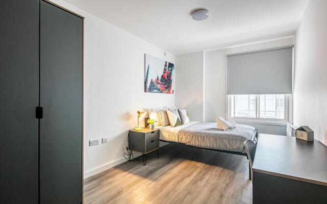 Phoenix Court - By Resify