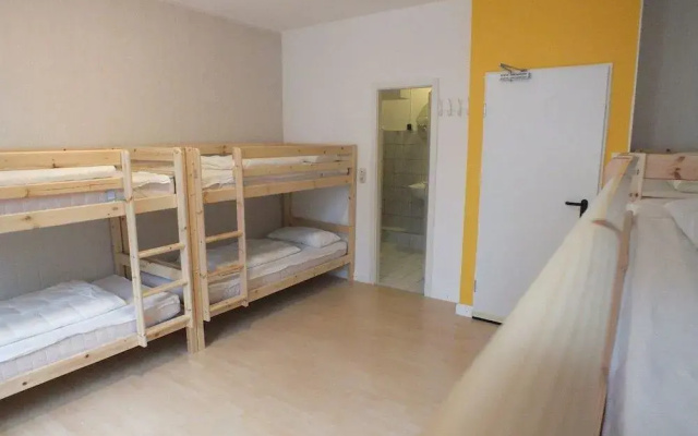 Hostel 45