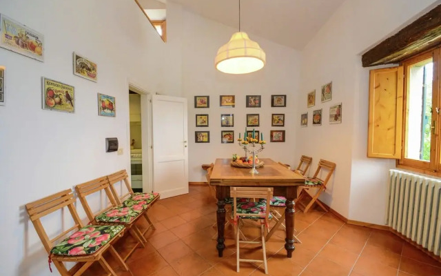 Sprawling Villa with Breathtaking Views in Emilia-Romagna