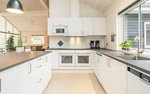 18 Person Holiday Home in Fjerritslev
