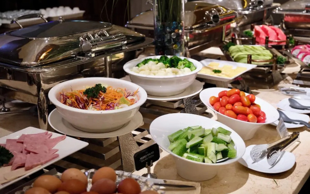 Saigon Royal Hotel CMT8