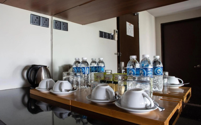 C'haya Hotel