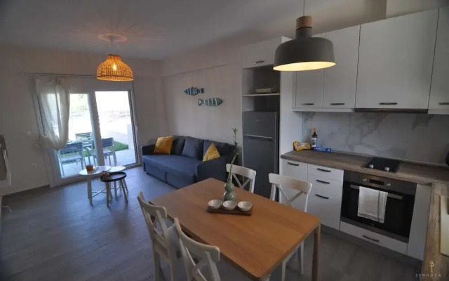 Zennova 24 Nikiti Flow Family Apt