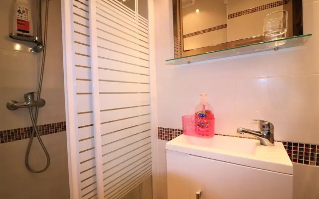 Apartment in Roses Near Beach