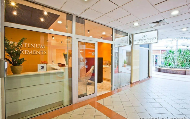 Platinum Apartments Aparthotel