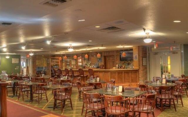 Clarion Hotel & Conference Center