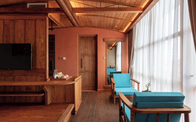 The Pink Boutique Hotel