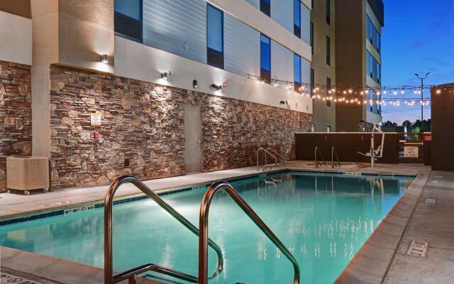 Home2 Suites by Hilton Tracy