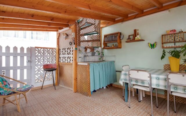Beautiful Mansion in Hermigua, la Gomera with Patio