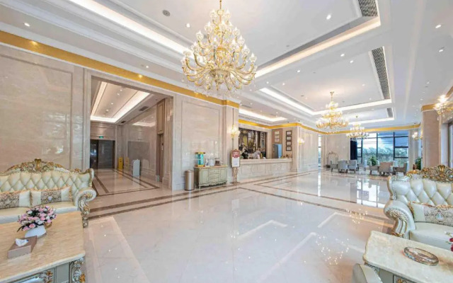 Vienna International Hotel (Zhongshan Lihe Plaza Xingzhong Road store)