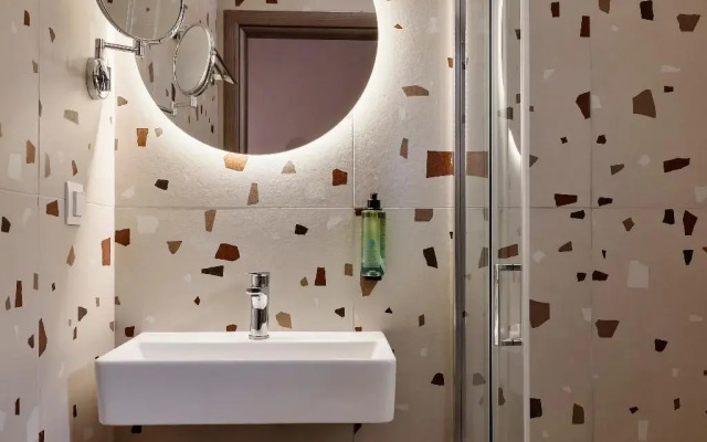 Glavas Inn Hotel