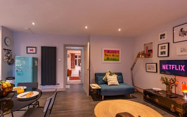 Walpole Bay 2 bed Stunning Garden Apt By Adliv